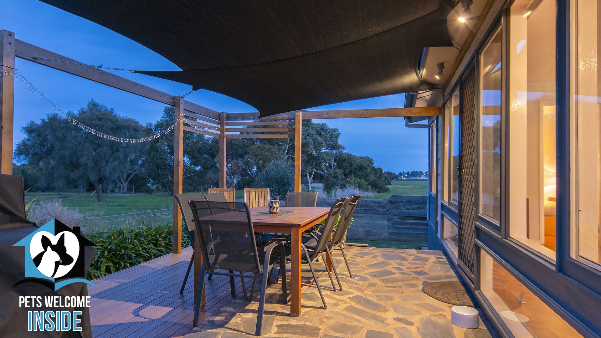 Nordic Retro Beachouse at Port Elliot — image 17