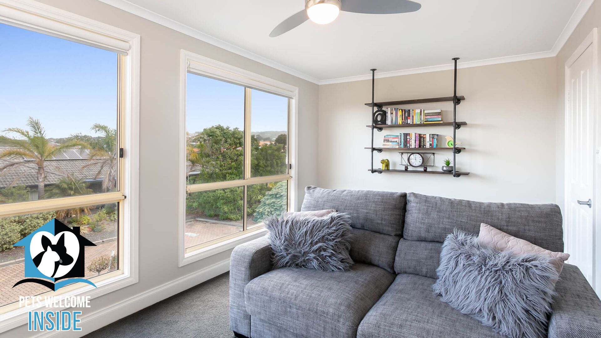 Holiday Home with Private Beach & Stunning Views! — image 15