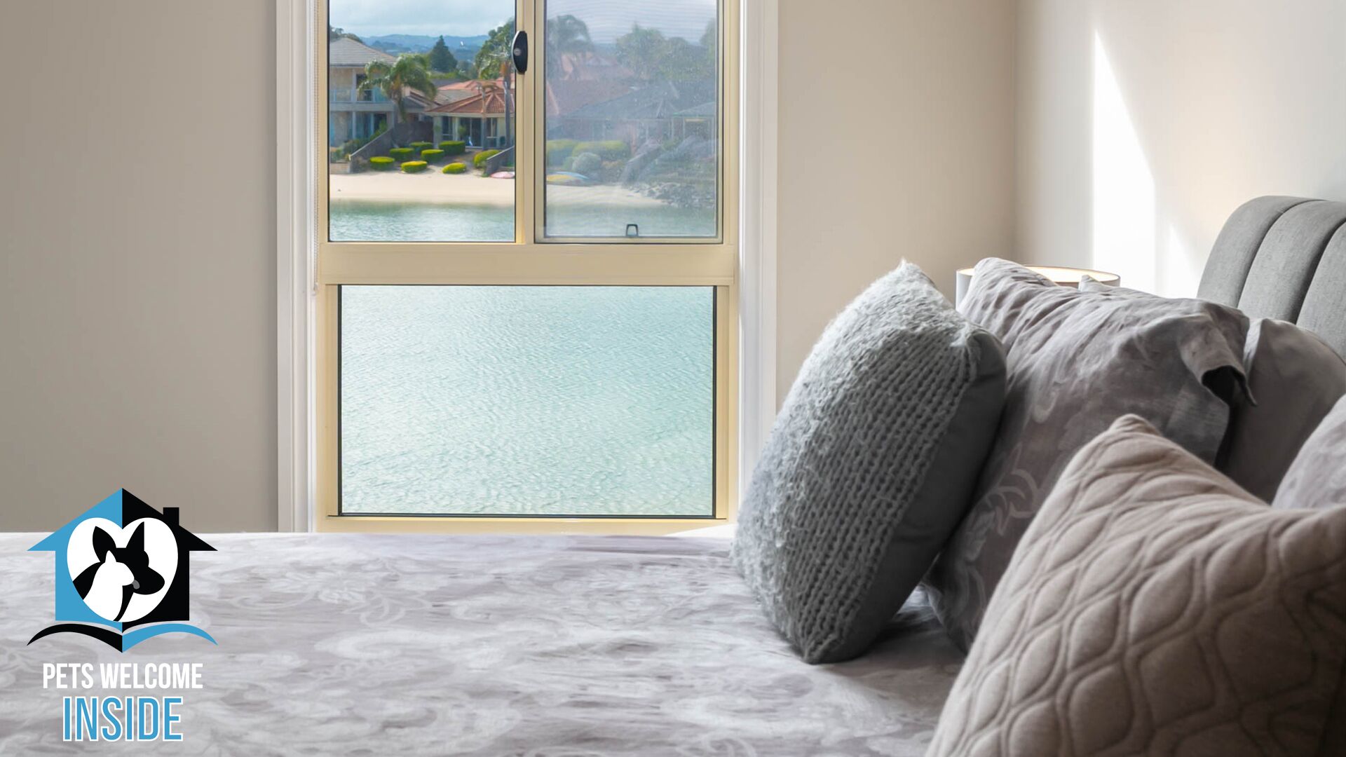 Holiday Home with Private Beach & Stunning Views! — image 27