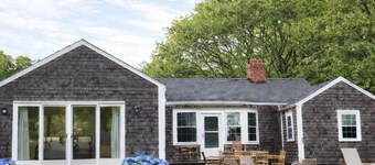 Edgartown Jewel - Yksityinen, mutta lähellä kaikkea ja pyöräteitä pitkin