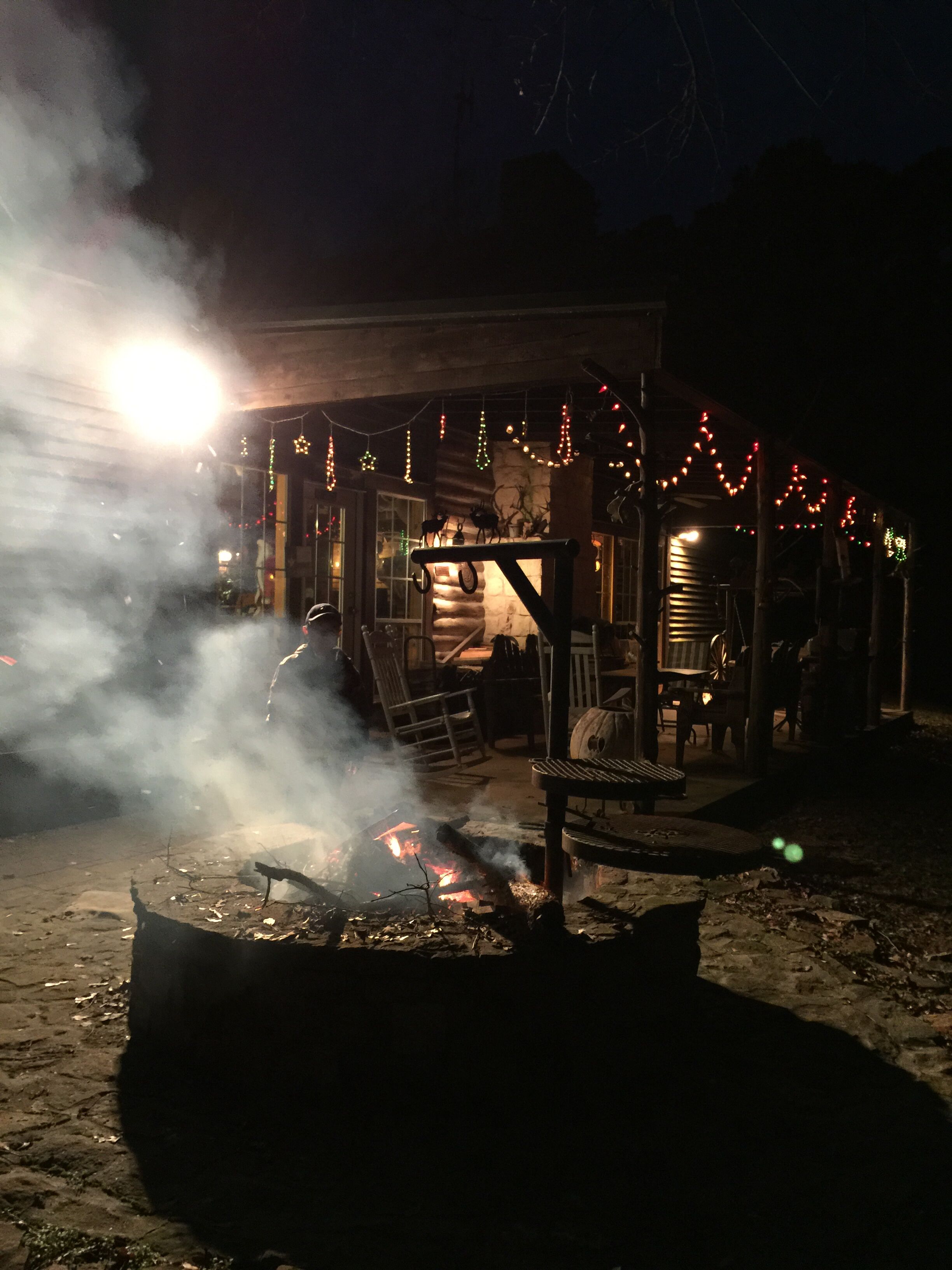 Hunter Style Lodge inside Fenced Game Refuge 