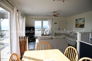 Smart TV, DVD player