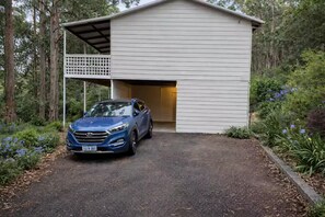 Property grounds - The Lookout, Denmark WA Accommodation - High Speed WIFI & Netflix  (Denmark)