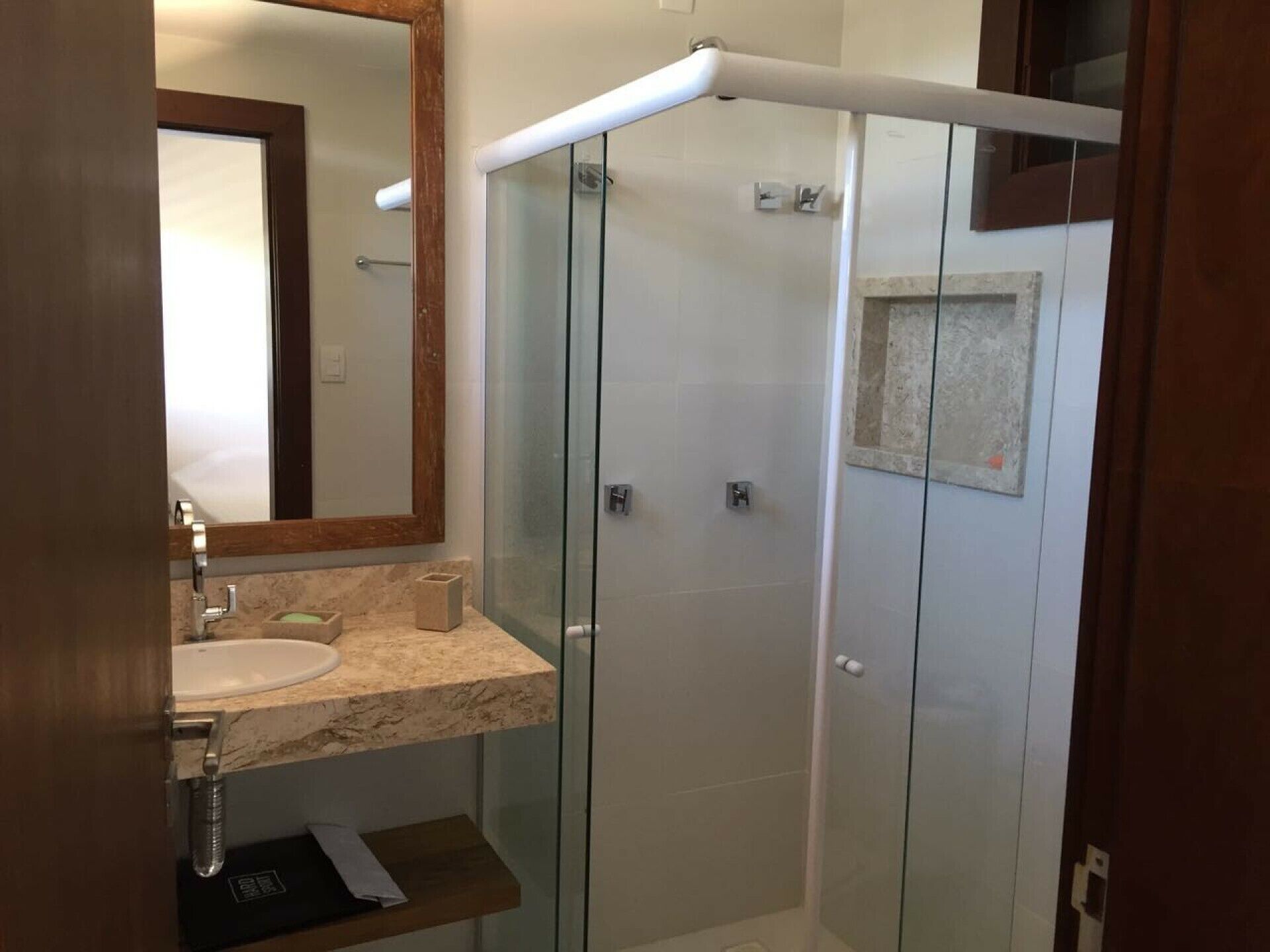 HOUSE 4 SUITES IN BEACH DO FORT, CLOSED CONDO IN FRONT OF THE BEACH