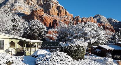 KAUNISET NÄKYMÄT ~ 150 VAIHEEN RAUHA-PARKIIN ~ .5 MILJAA PÄÄTEN PÄÄTÄ