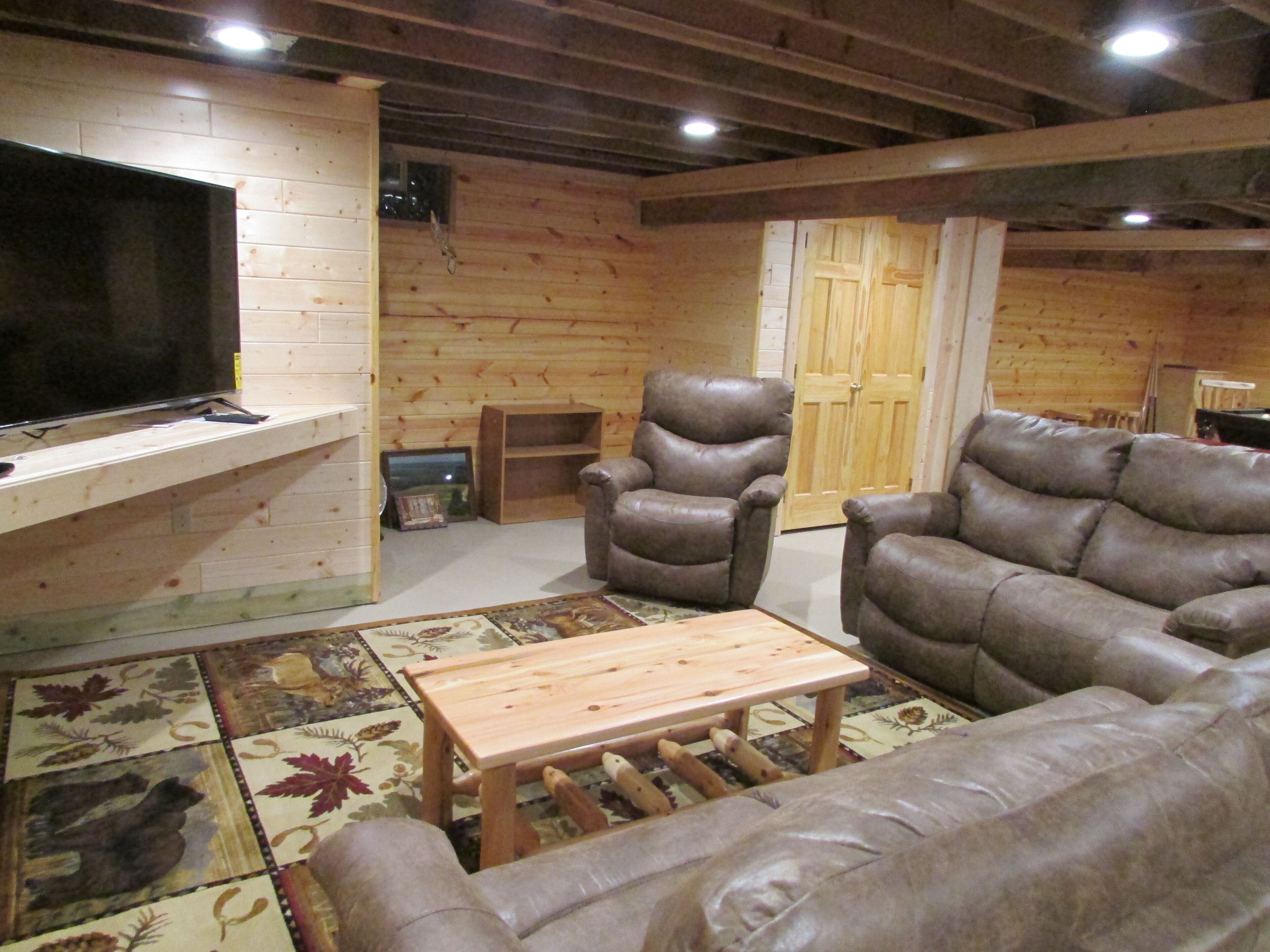 Pine Trails At MyLakeLodge