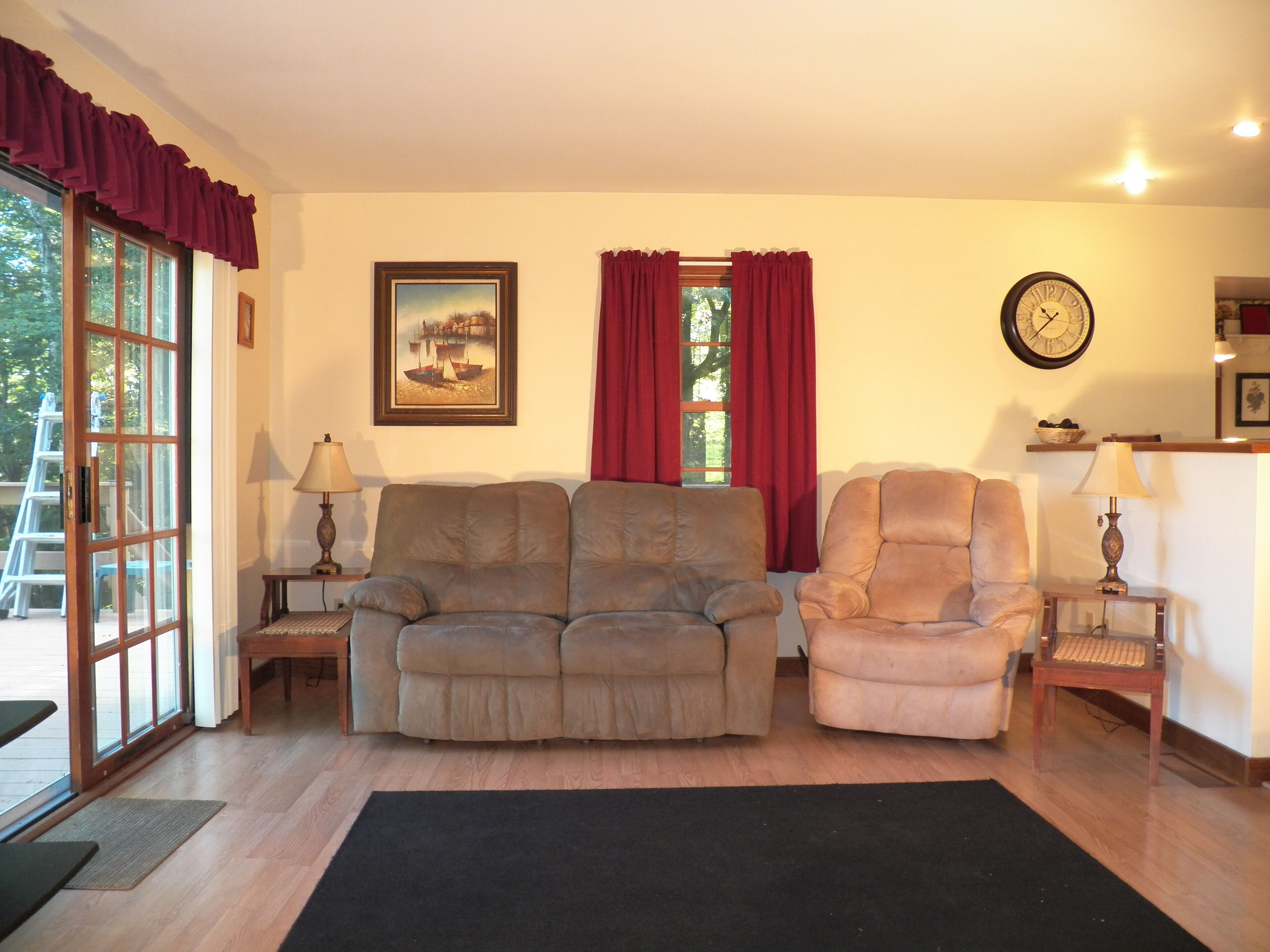 Duneview Lake House on a private and peaceful setting on Hamlin Lake