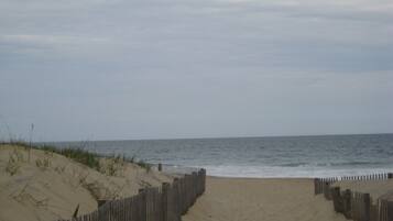 Beach nearby, sun loungers
