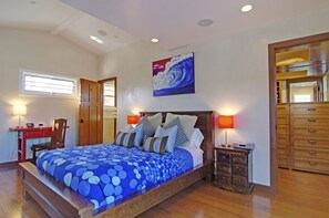 3 habitaciones, escritorio, tabla de planchar con plancha y wifi 