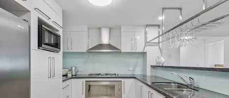 Microwave, oven, stovetop, dishwasher