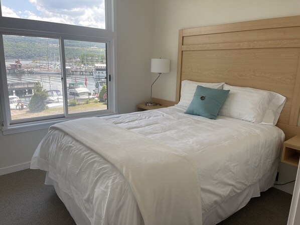 3 habitaciones, tabla de planchar con plancha y wifi gratis 