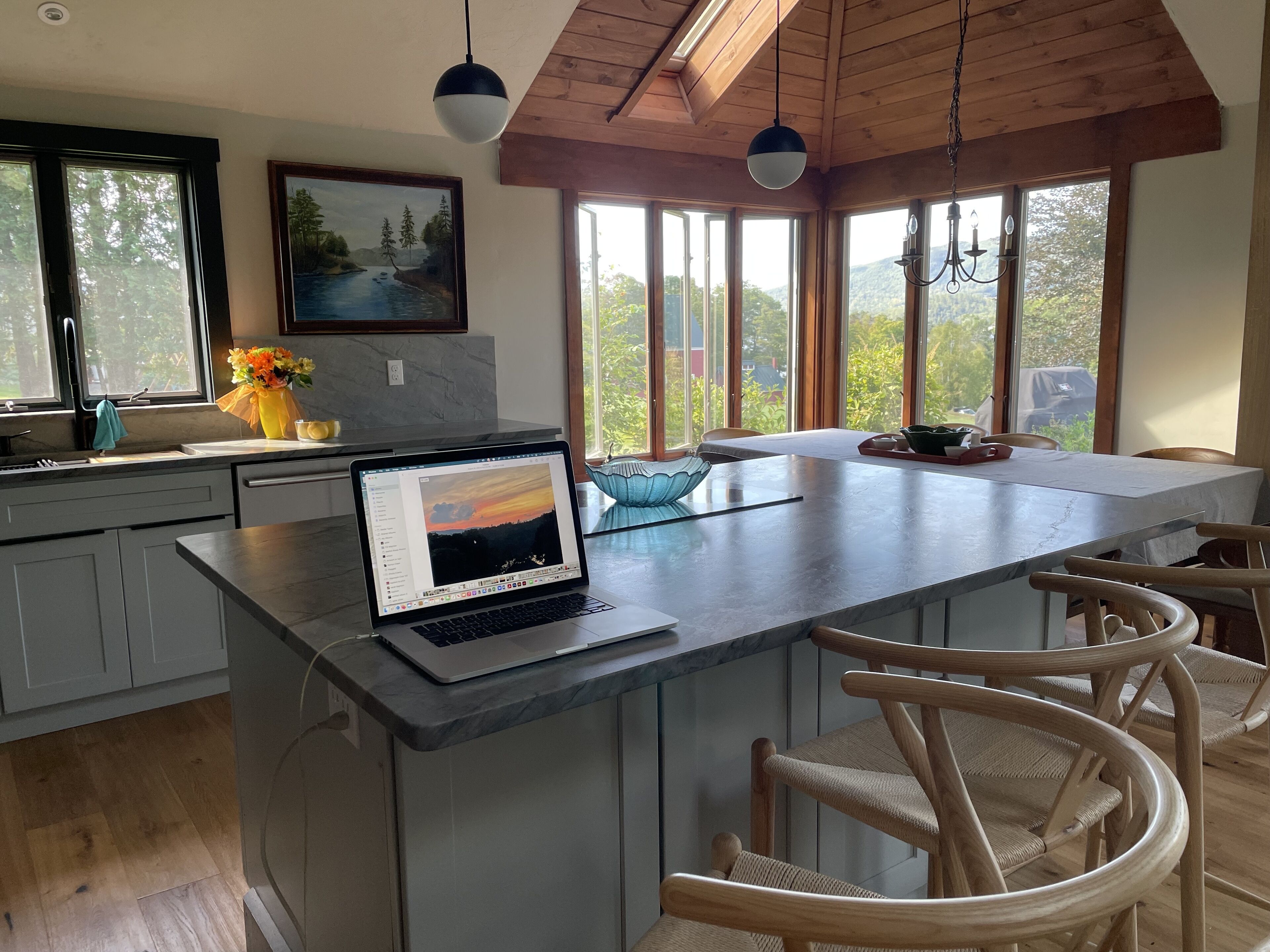 Newfound Lake Stunning Views - Air Conditioned