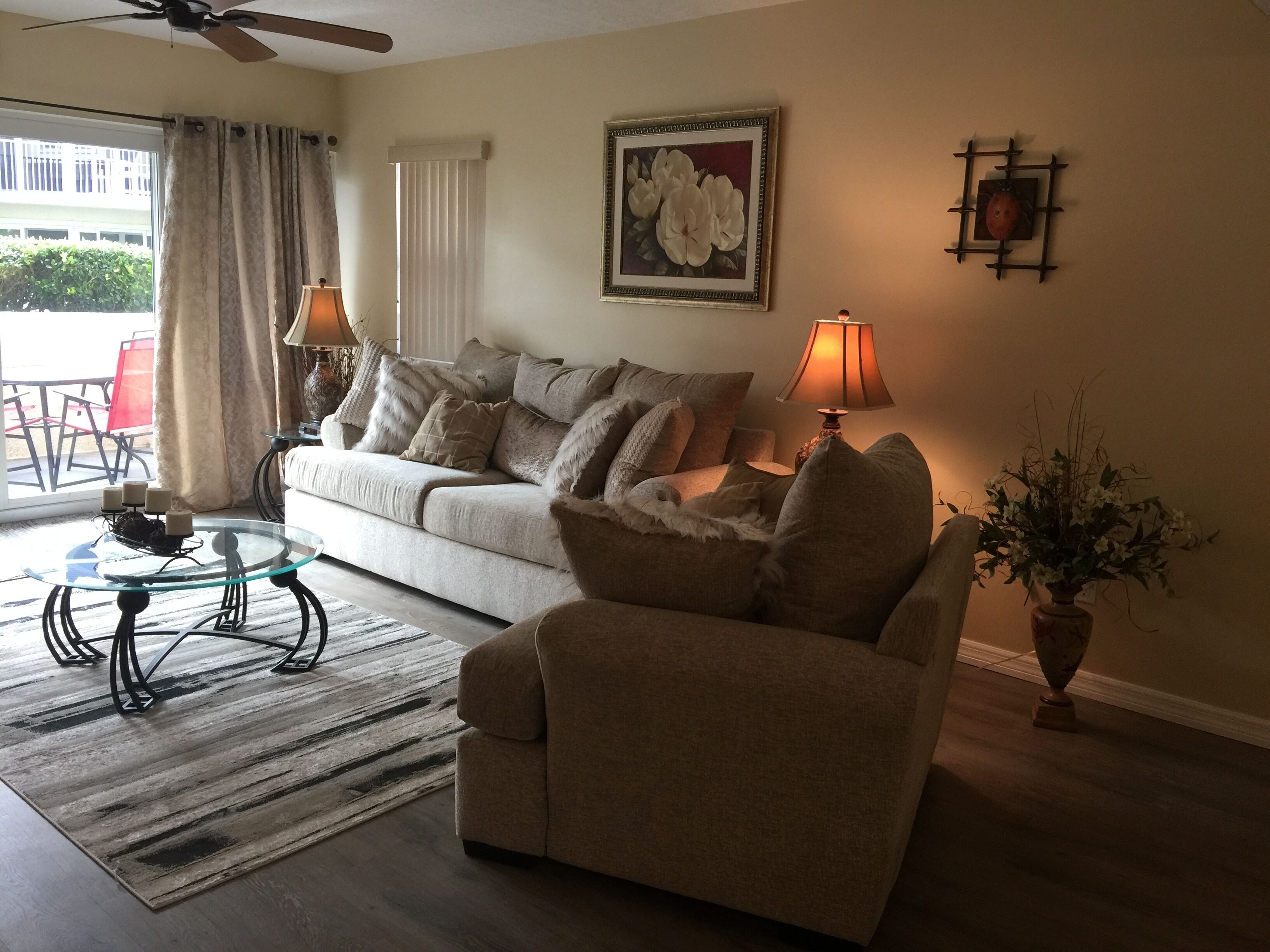 Lovely Condo On The Beach With Pool And Ocean View - Newly Furnished