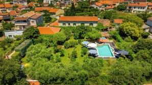 Exterior - Authentic Istrian House - Apartment with saltwater pool- 15 min from Kamenjak (Pula)