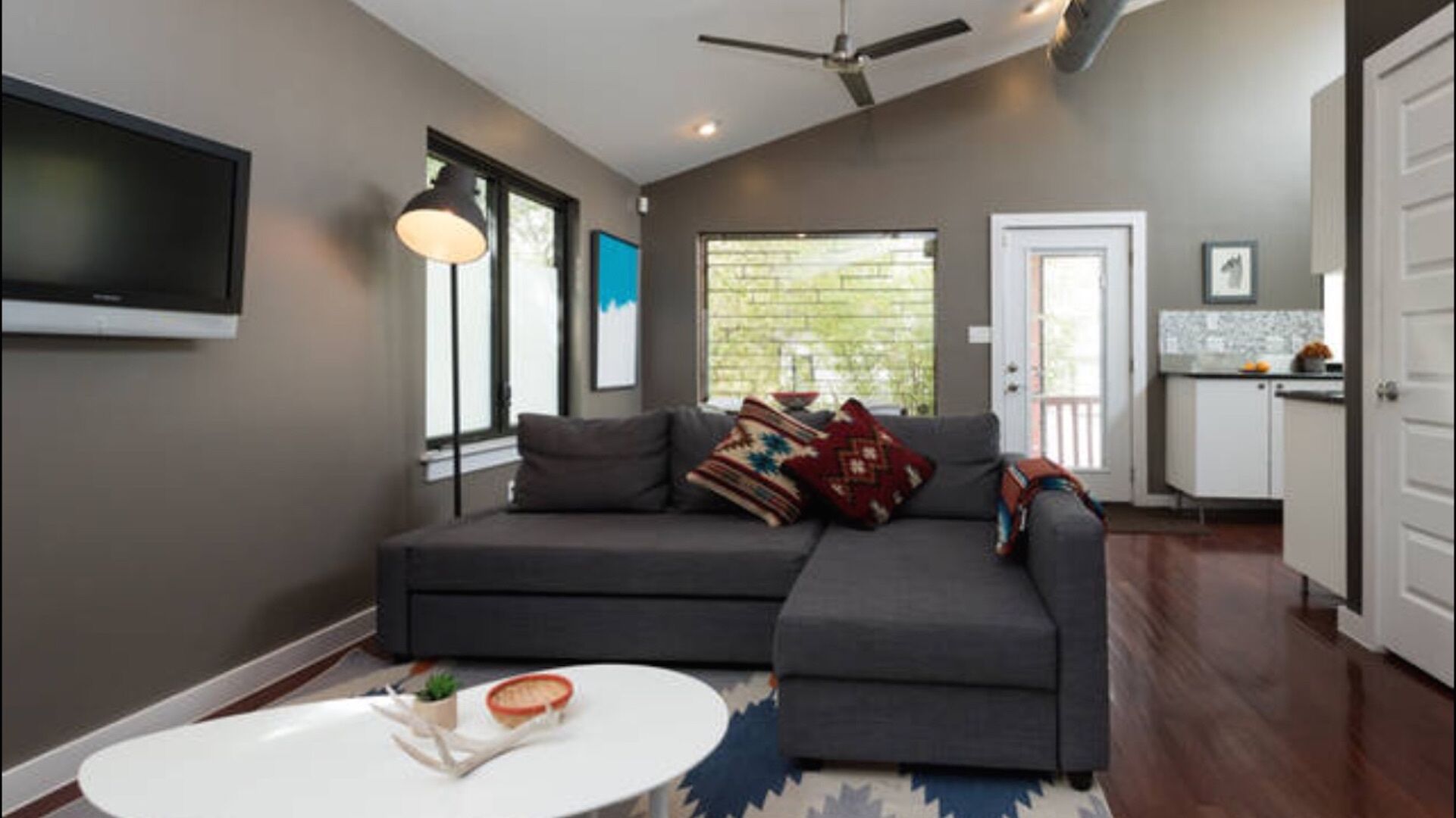 Central East Austin Boutique Large Groups (1 of 2 homes - Casa Moderna 2)