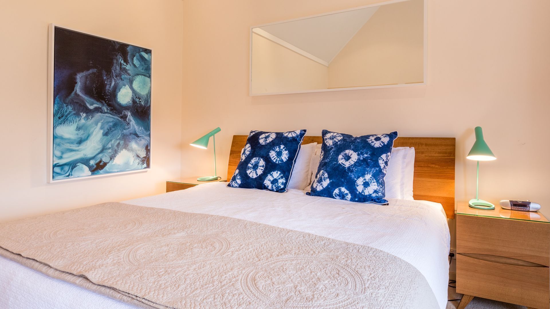 Dunsborough Waterfront - Newly Renovated — image 7