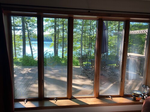 Family Fun...Lake Home,Kayaks,SUP.Pontoon Paddle Boat,Free WiF & Direct TV