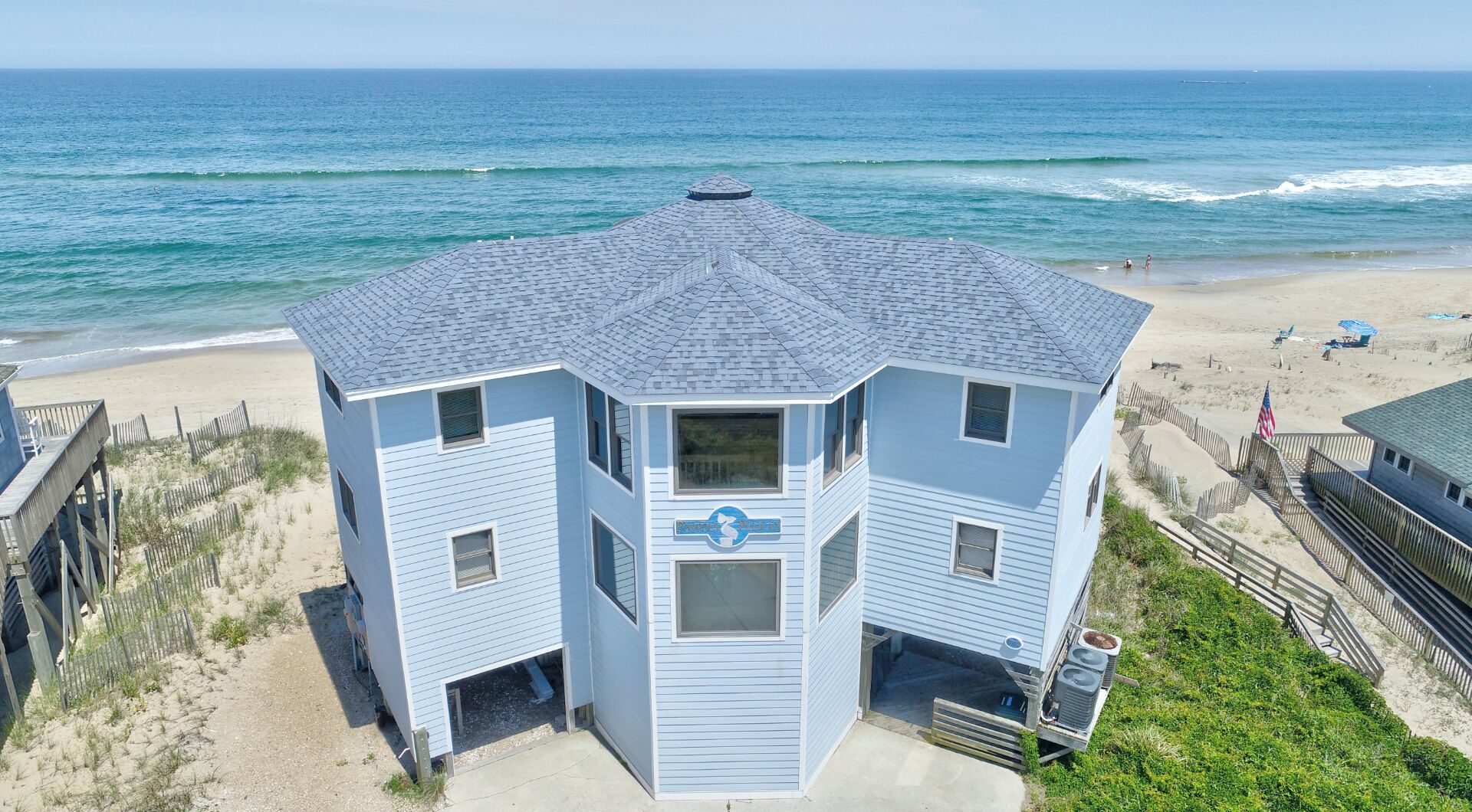  Oceanfront, Hot tub ! Amazing Views. 