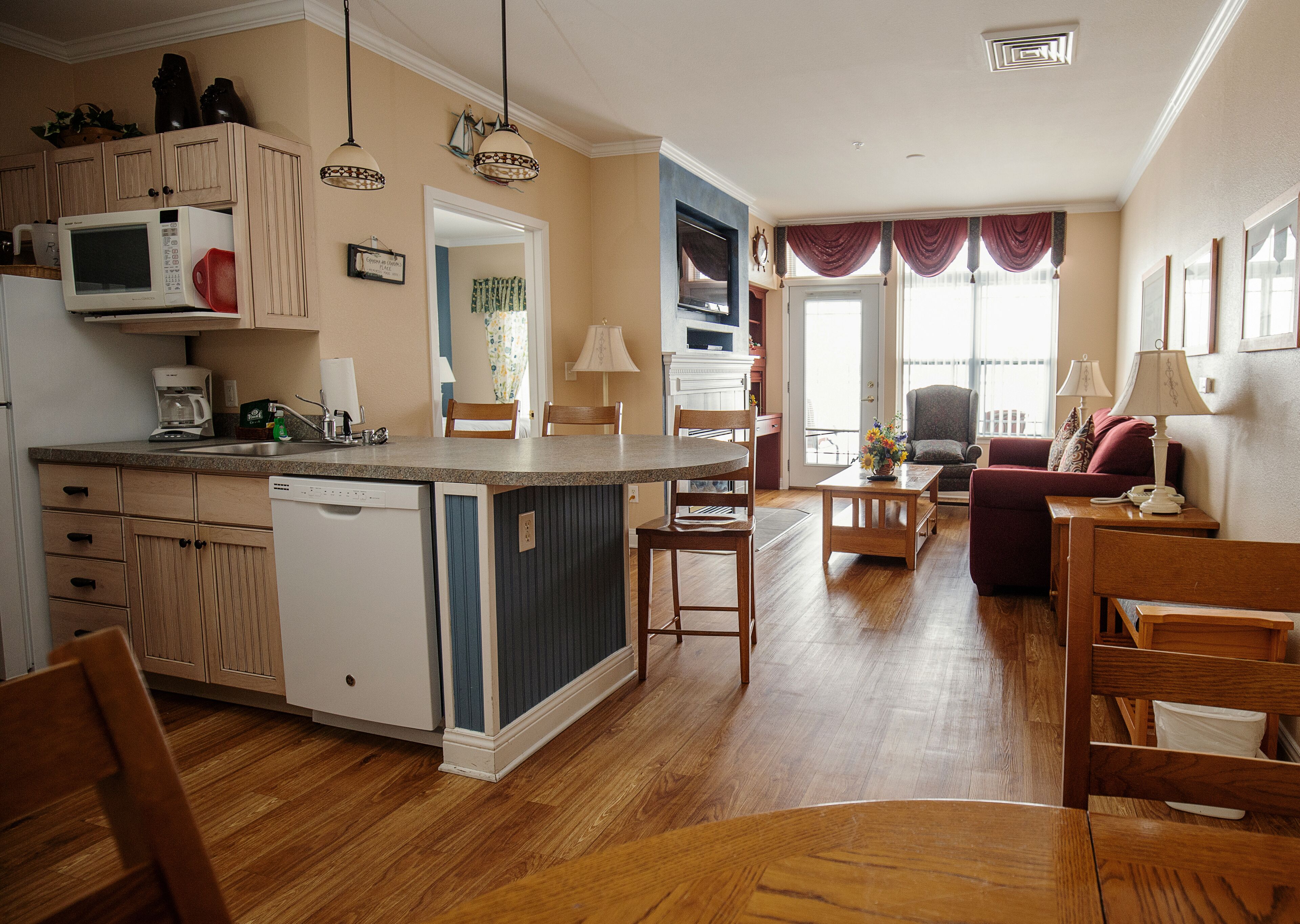 211 - Two Bedroom Lakefront Condo Suite