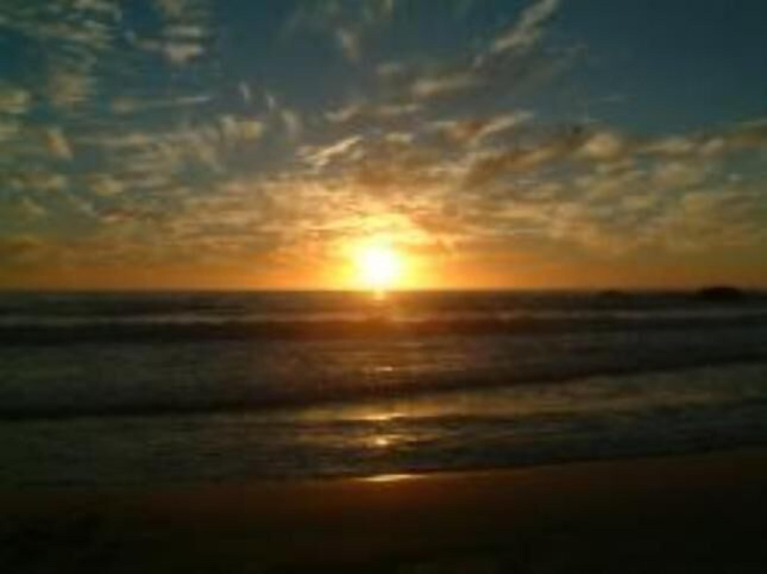 Seabreeze Accommodation sleeps 4 . Minimum 4 night stay for Easter .  — image 10