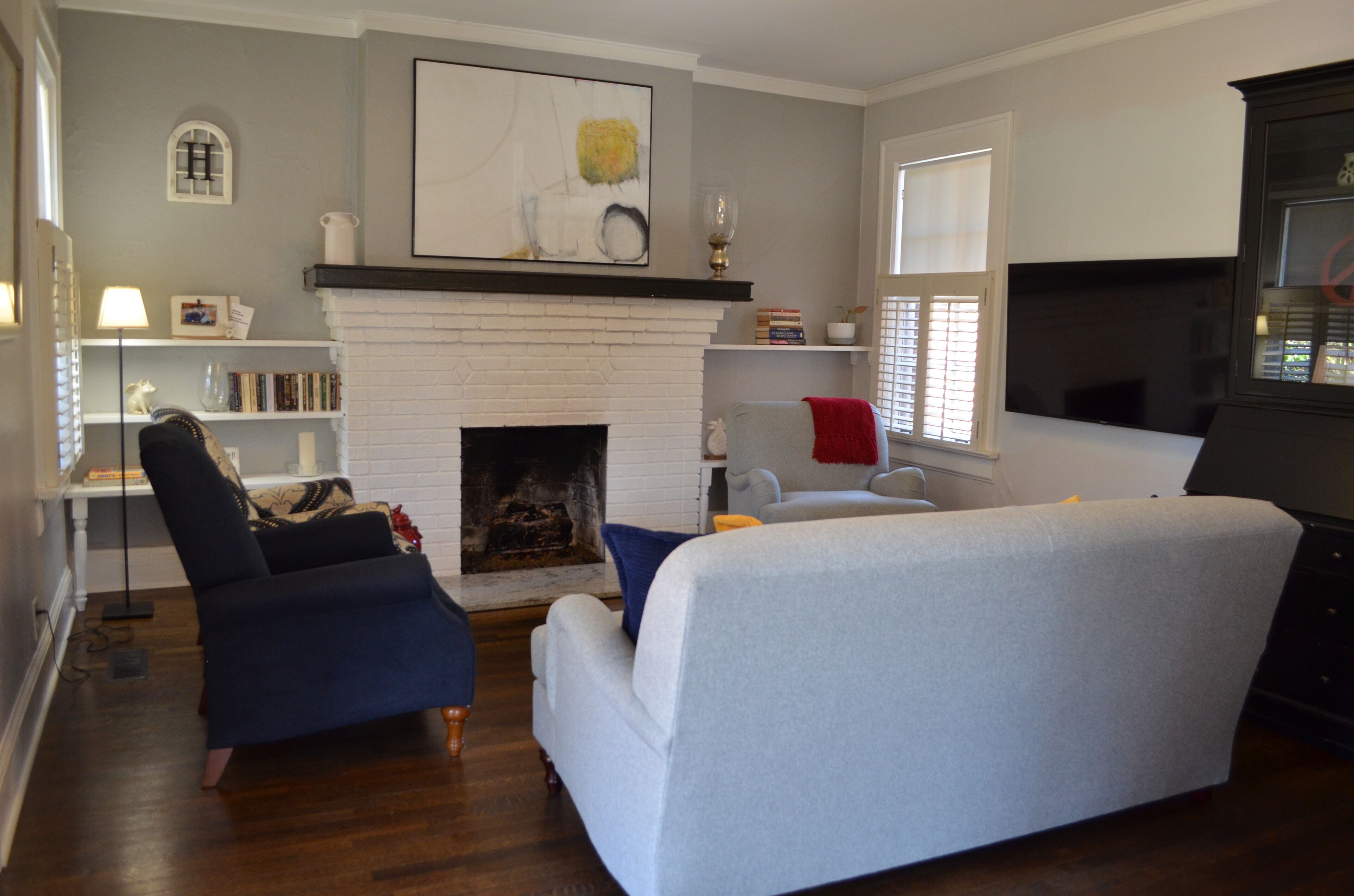 Plenty of comfortable seating for you.  