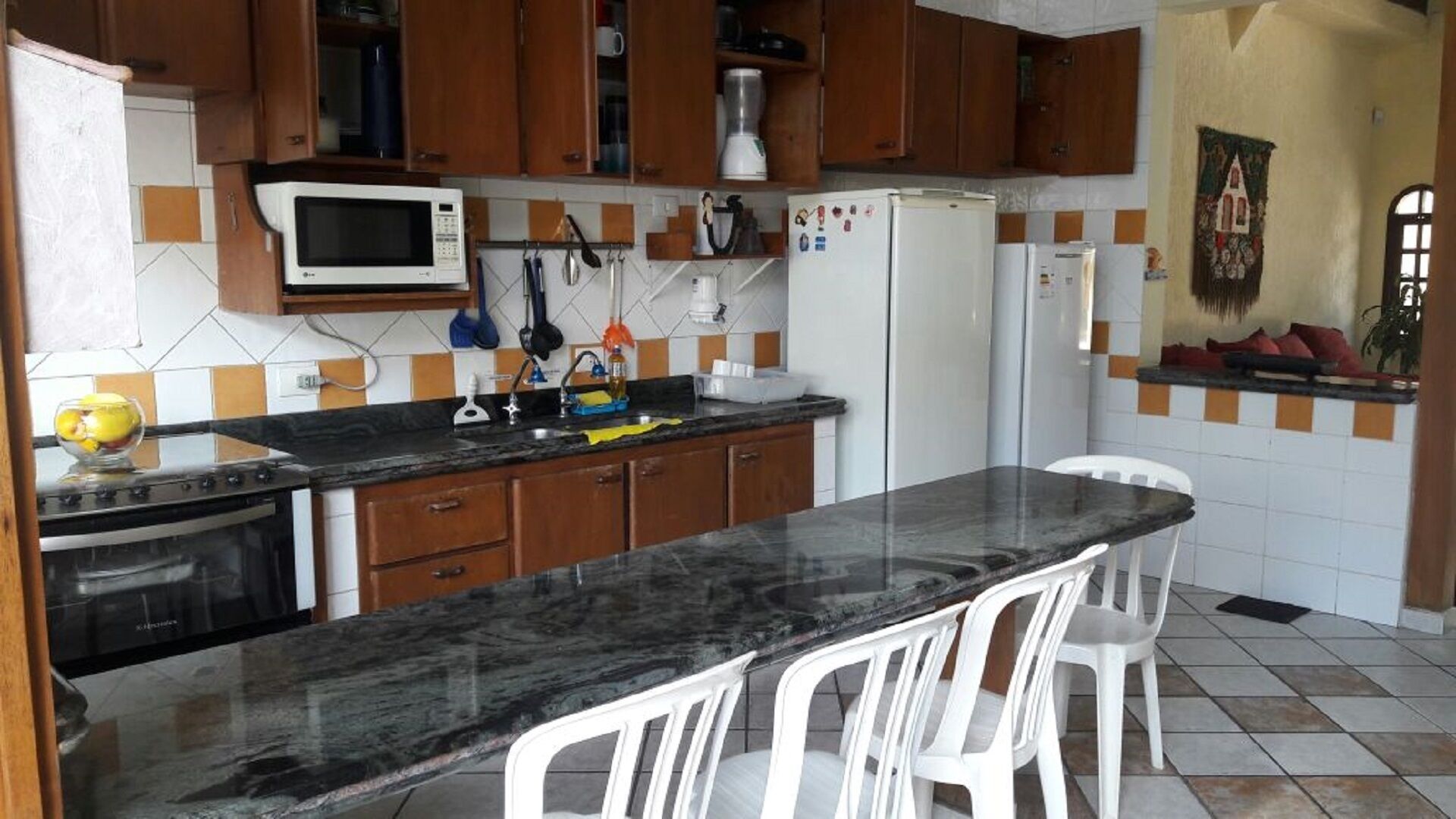 Beautiful house (60m from the beach, 16 people, 5 bedrooms, 3 w / air cond.) 