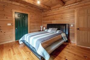 2 bedrooms, iron/ironing board, bed sheets