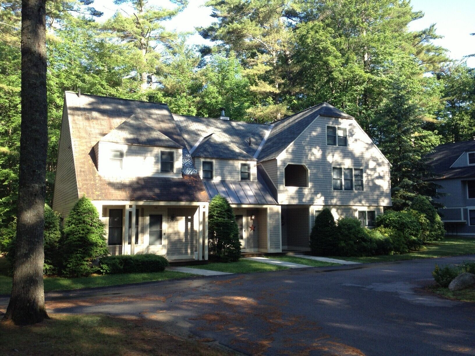 North Conway Mt. Cranmore Condo-walk to slopes!