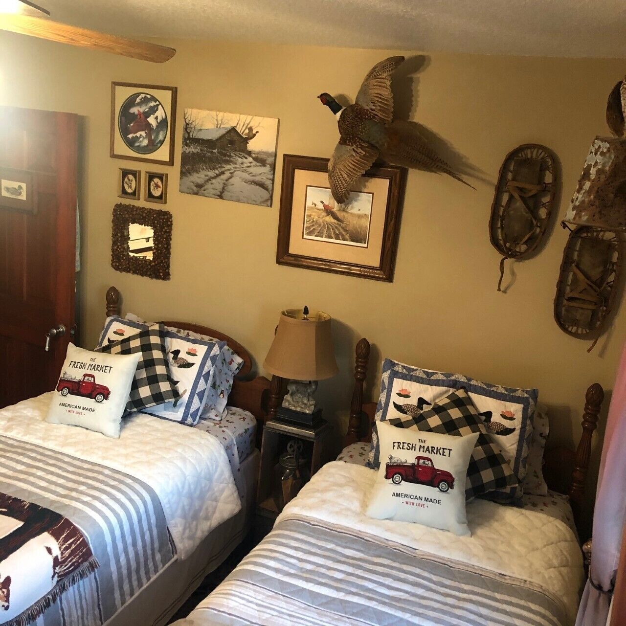 6-Star Country Living by Legends, Speedway, NE Furniture Mart, 15 Min Downtwn KC