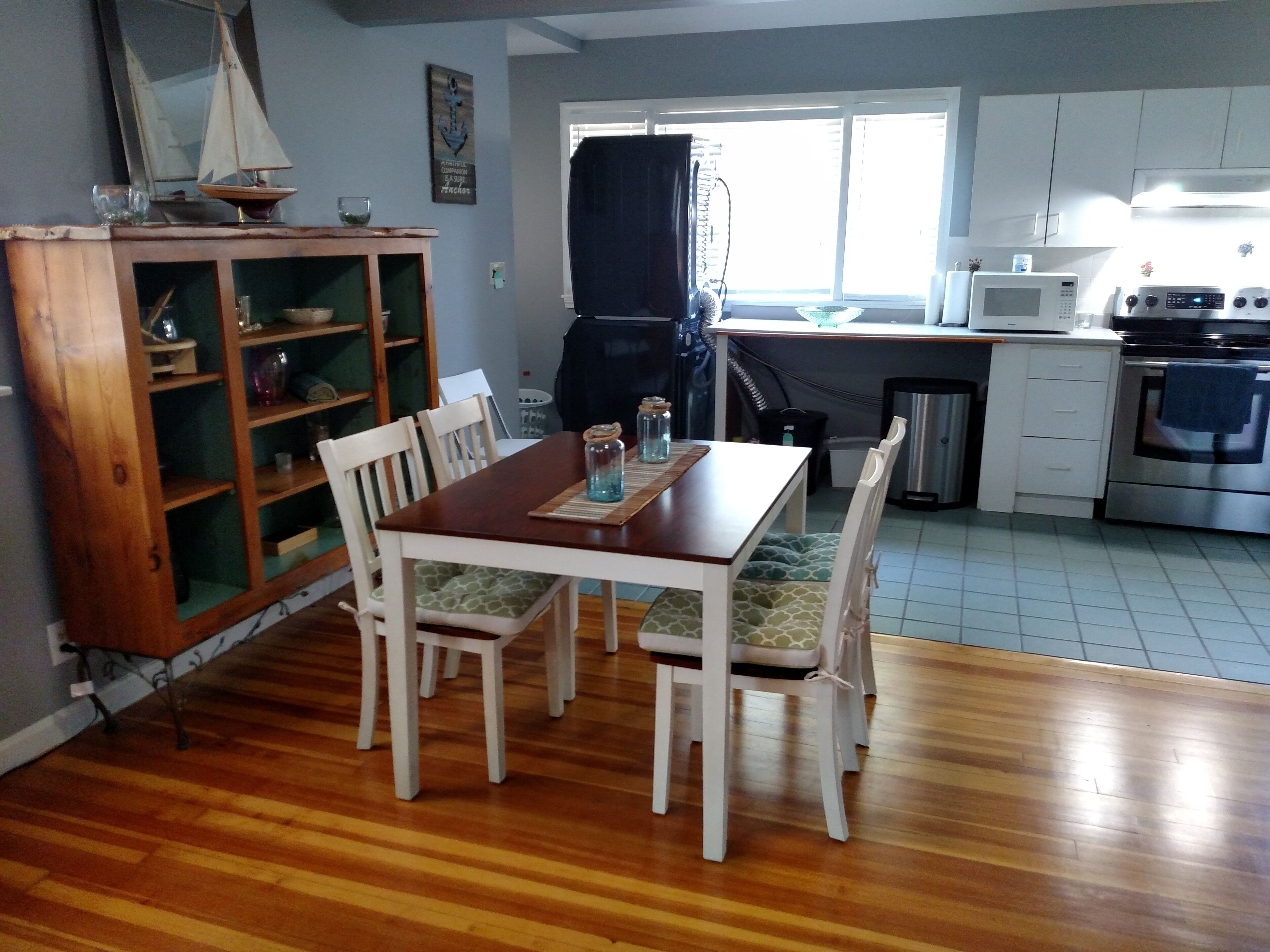 Completed Renovated Cape Cod Home, Minutes Walk To Three Beaches And Hyannis Ctr