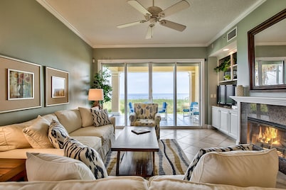 A WOW! Pristine, private oceanfront. Luxury 7 unit boutique bldg.. St Aug close