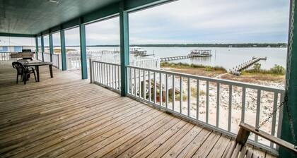 Casa de lujo con piscina y vistas espectaculares. ¡Nuevos muebles!