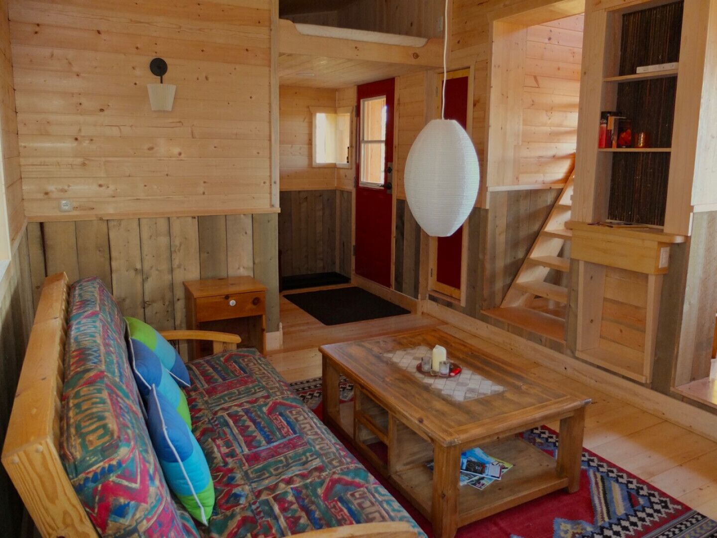 Lake View Cabin, Marsh Lake YT