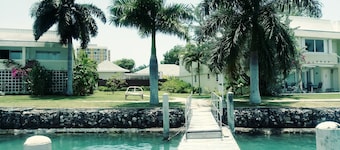 24 gated security studio apartment, Seawind on the bay Freeport Mobay