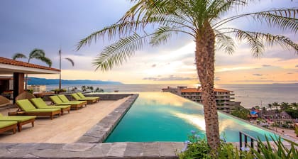 Superbe 2 Bd / 2. 5 Condo Ba Modern avec piscine sur le toit et terrasse avec vue sur l'océan