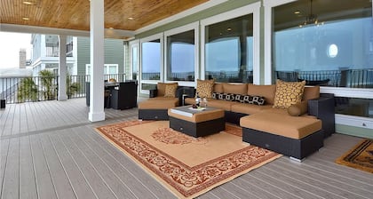 Ylellinen Oceanfront kotiin allas, poreallas, Hissi & elokuvateatteri