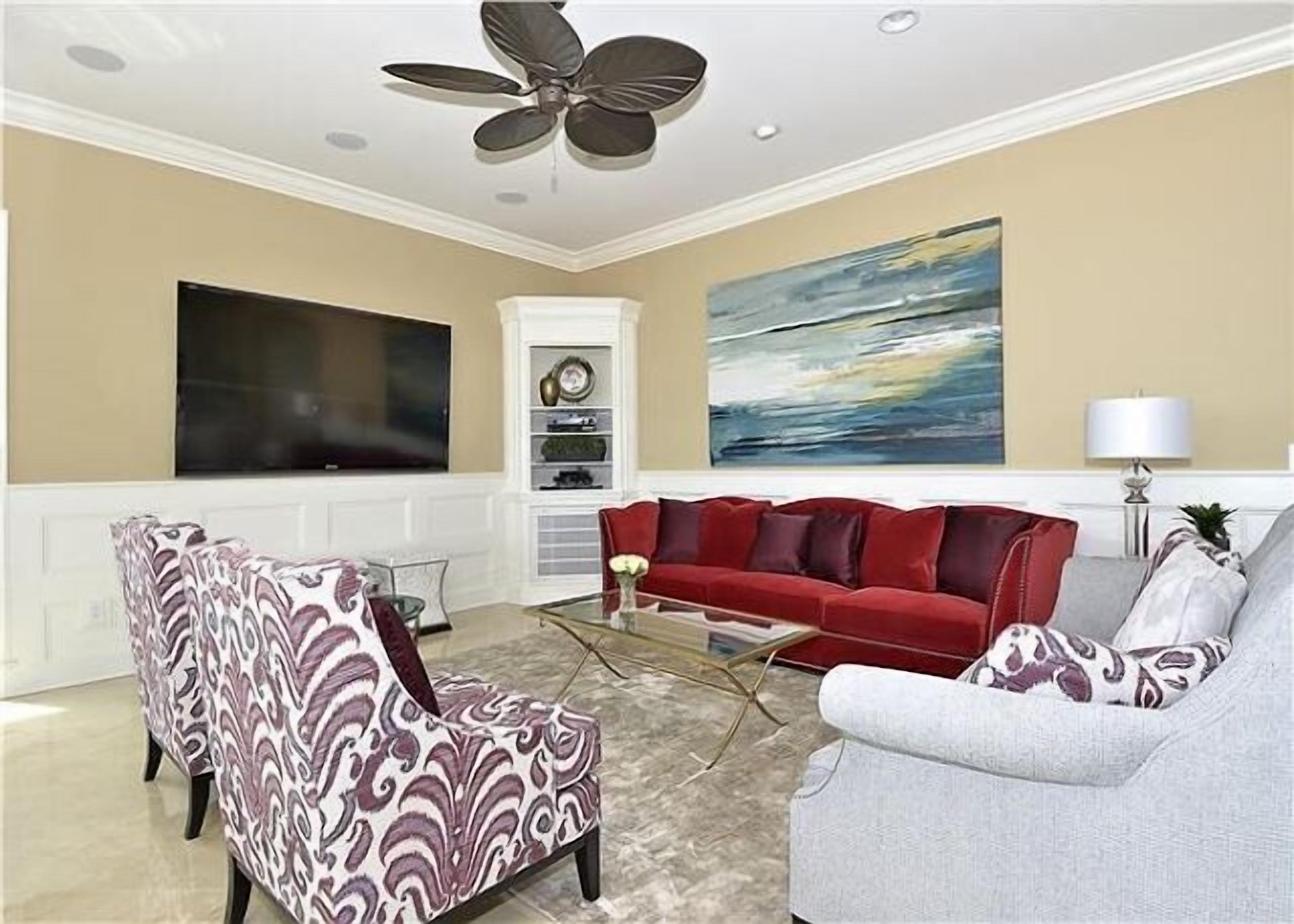 Luxurious Oceanfront Home With Swimming Pool, Hot Tub, Elevator & Movie Theater