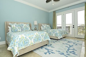 8 Schlafzimmer, Bügeleisen/Bügelbrett, WLAN