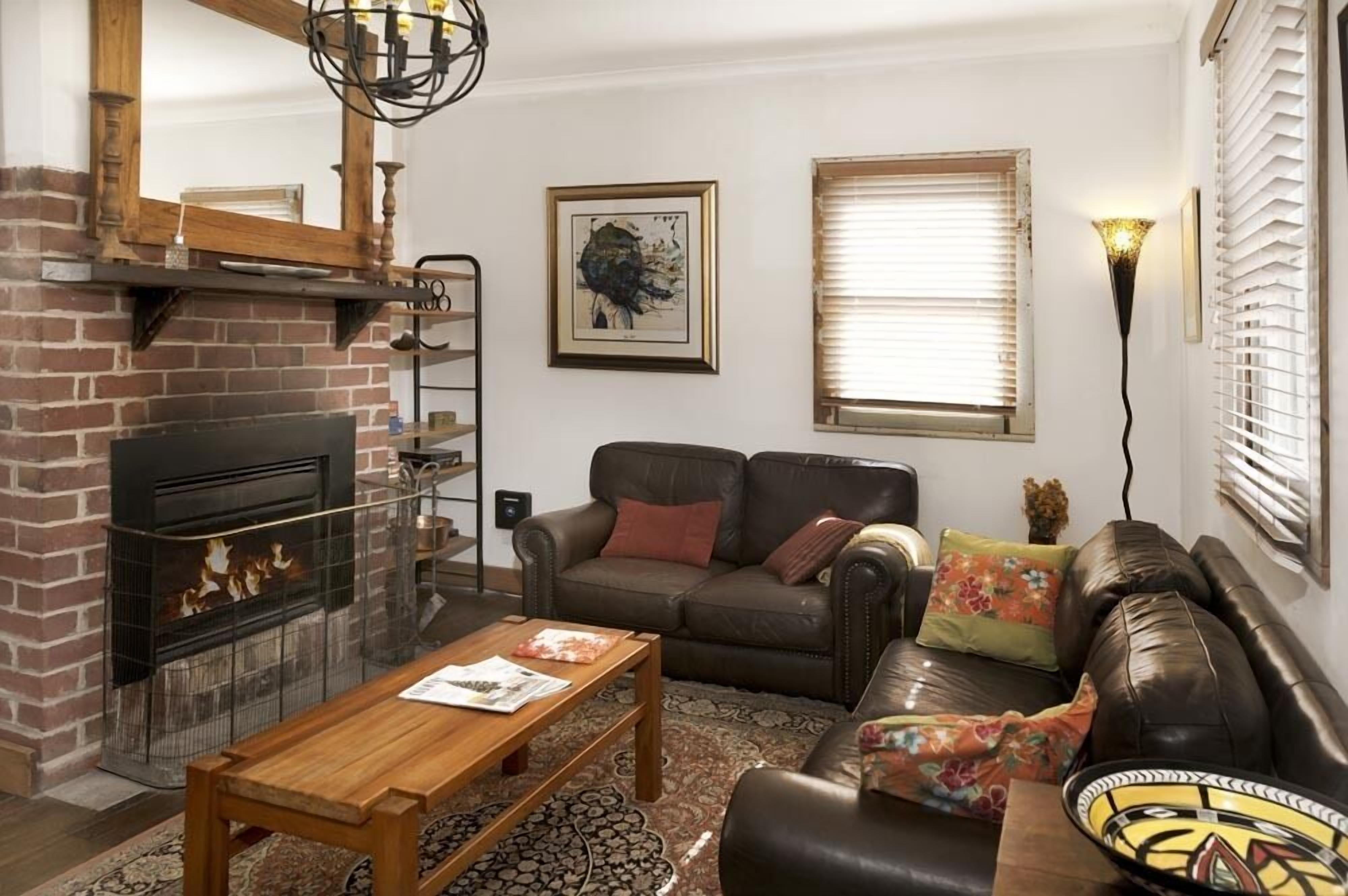 "The Quarters" Boutique Snowy Mountains Accommodation