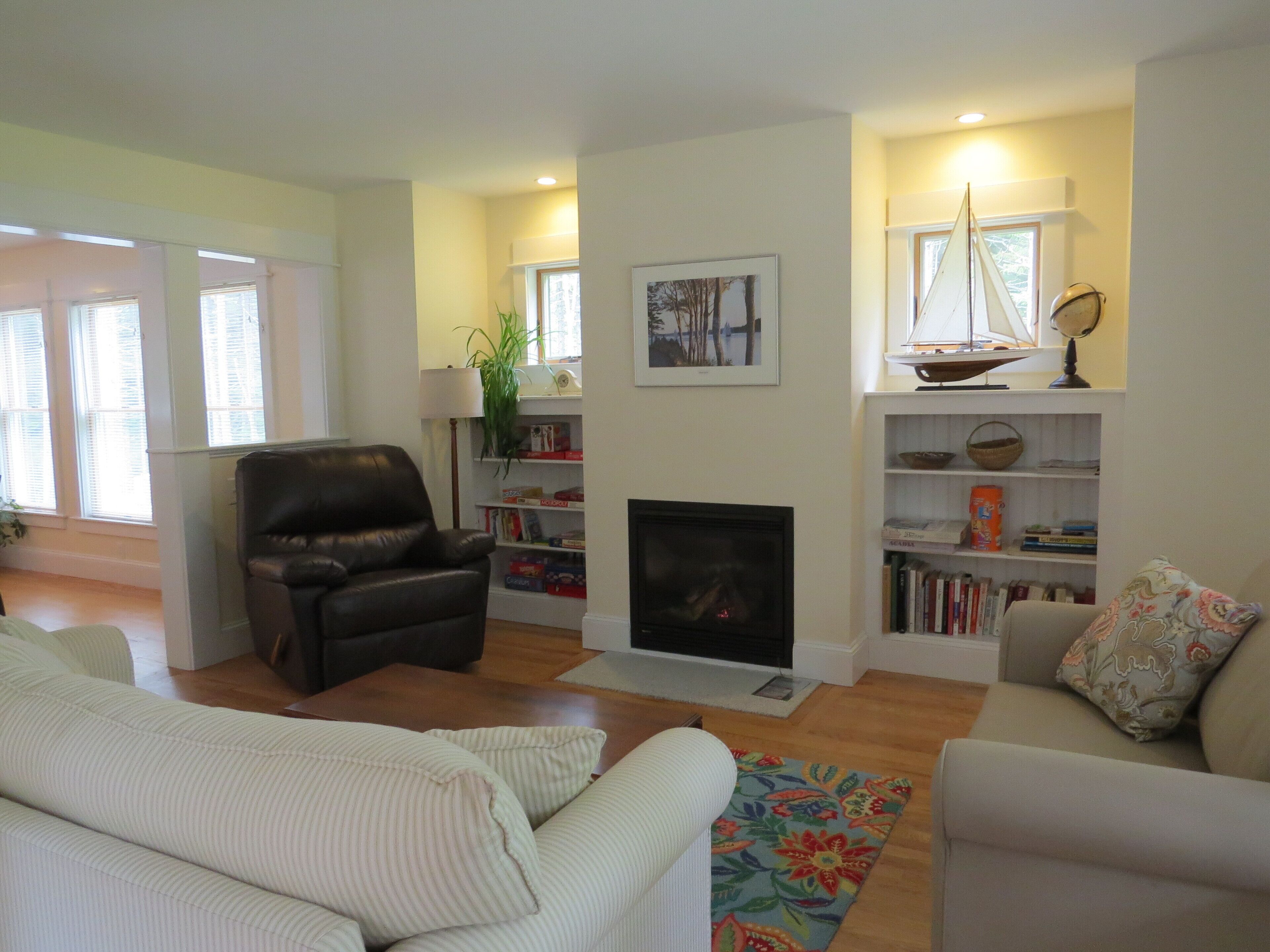 Gorgeous Newer Home on Mt. Desert Island, Minutes to Acadia