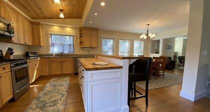 Upea Uudempi Home on Mt. Desert Island, minuutteja Acadia