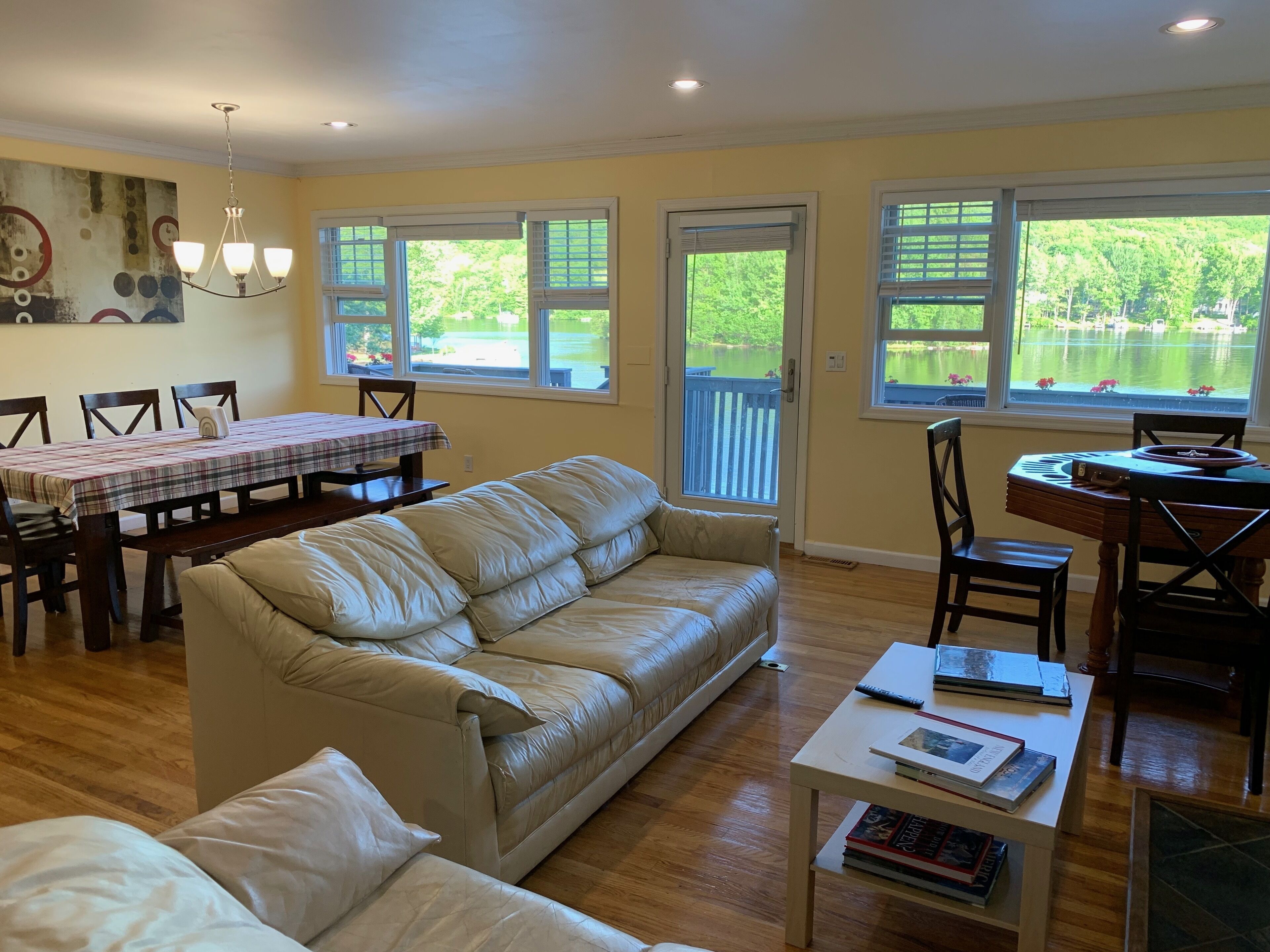 Large Family House On The Lake