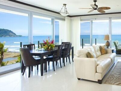 Manhattan hits Jaco 3br/3.5 ba Panoramic Ocean Views