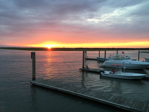 6 Bed/5 Bath Home w/ Elevator, Private Pool & Yard, book your Spring Vacation! 