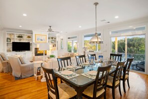 Dining -  6 Bed/5 Bath Home, Elevator. Private Yard & Pool, Discounts for Winter bookings (Isle of Palms)