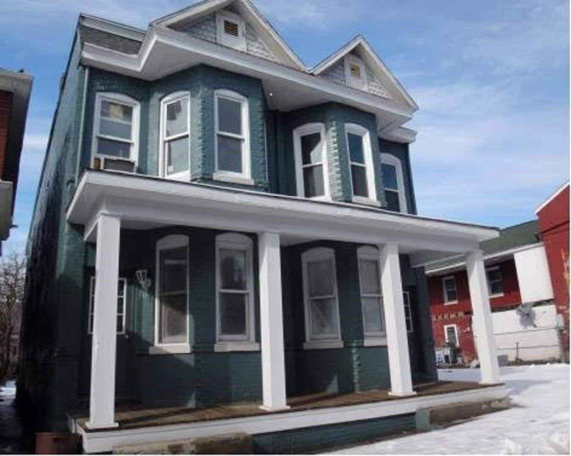 Townhouse in Historic Downtown Cumberland