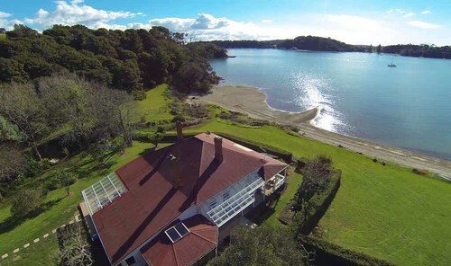 Oakura Bay Villa | Stay Waiheke