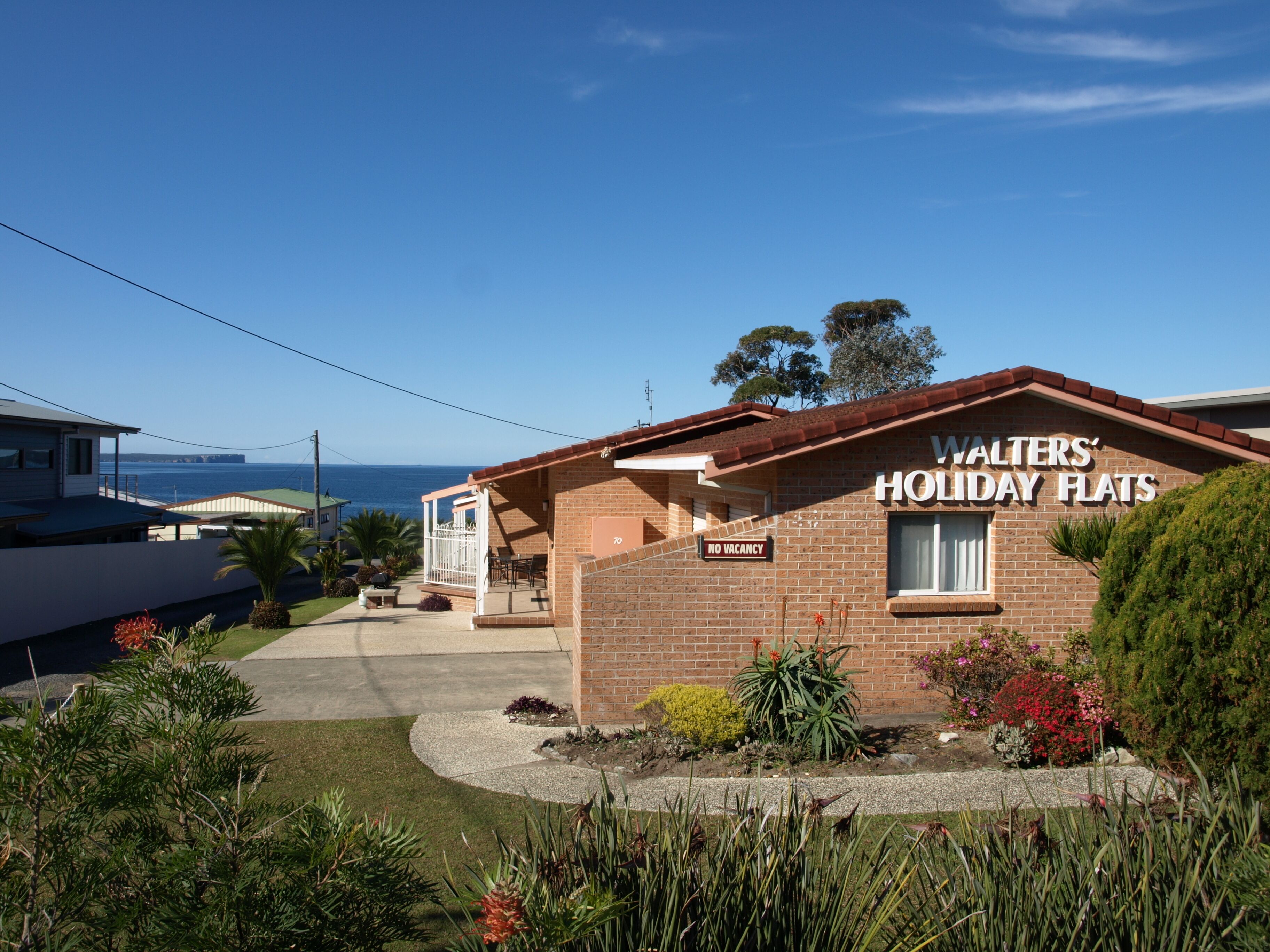 Walters Holiday Flats Hyams Beach Waterfront Location