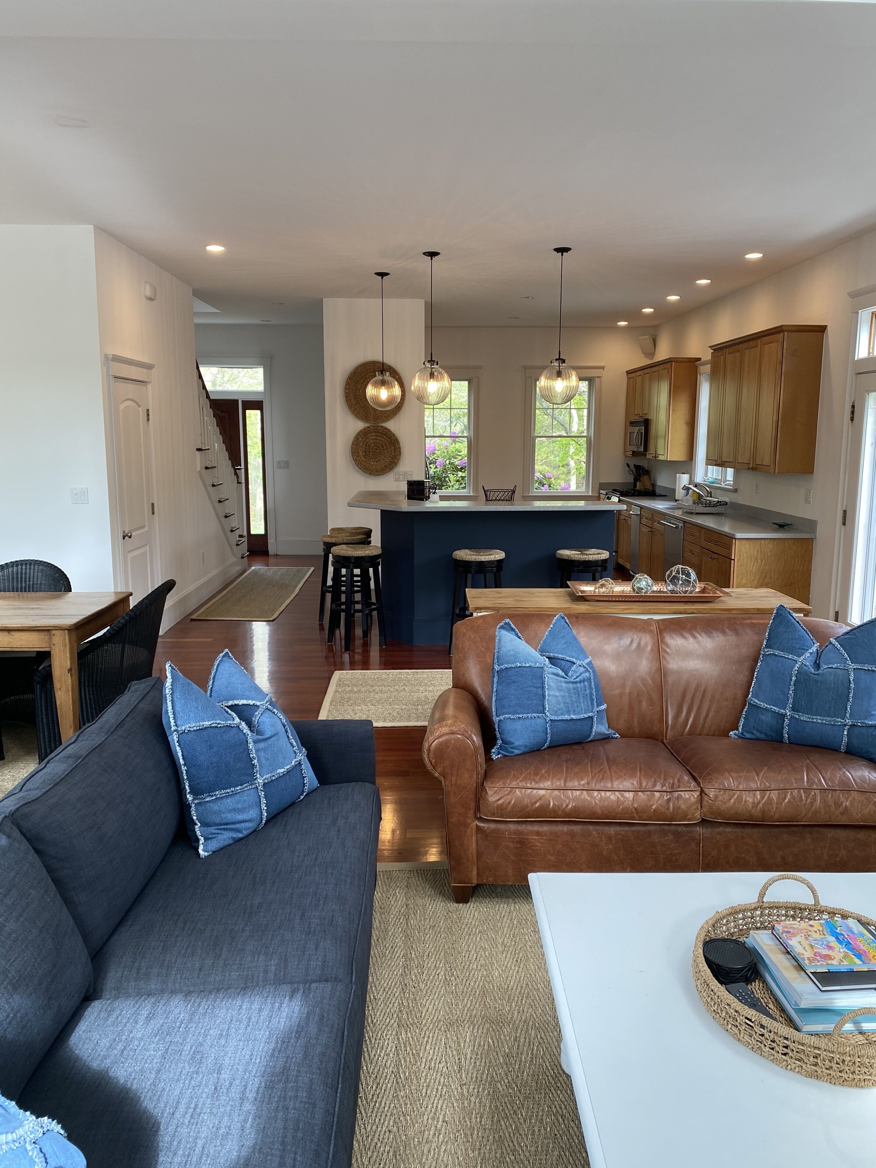 Edgartown Long Point Escape, Very Spacious Quite Private Location, Central A/C  