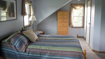 2 slaapkamers, een strijkplank/strijkijzer, gratis wifi, beddengoed